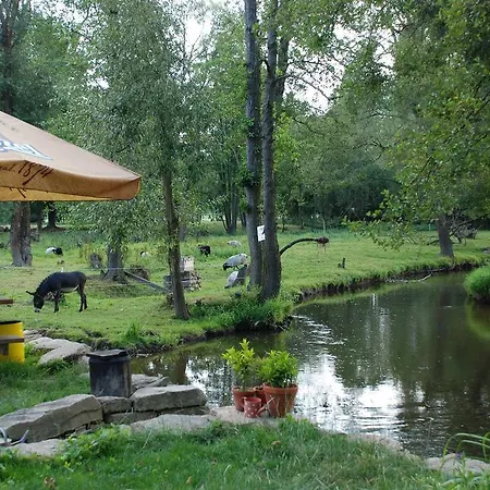 Alloggio per agriturismo Biofarma Dolejsi Mlyn